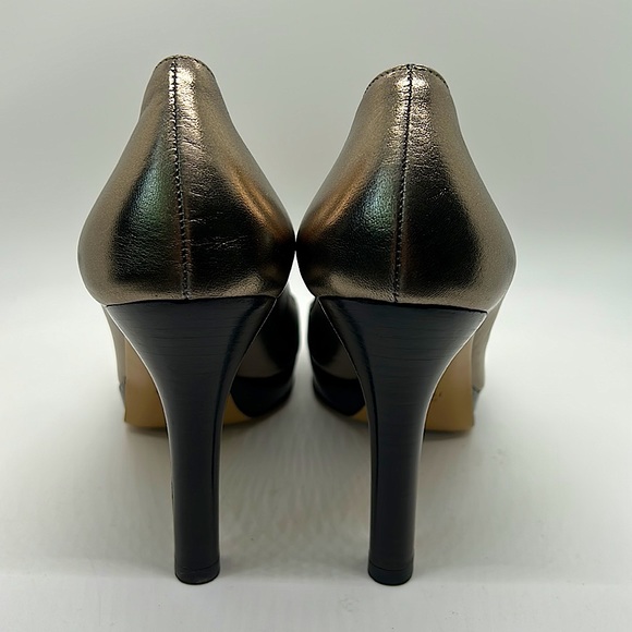 Gucci Authentic Gorgeous Metallic Nappa Silk Block Heel Shoes **Size 7** - Picture 4 of 11
